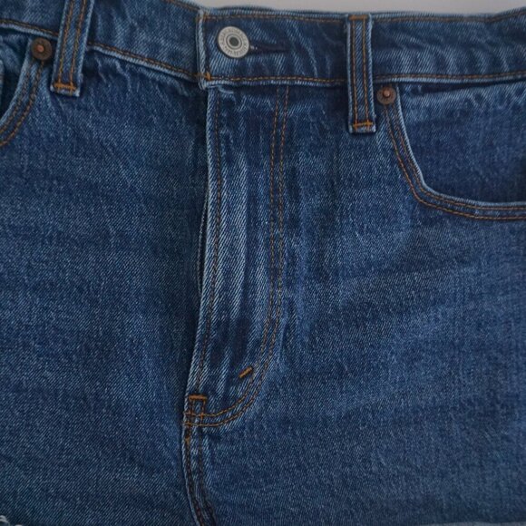 Abercrombie & Fitch Blue Dark Wash Mom Shorts High Rise Denim Shorts 28/6 - Picture 7 of 10
